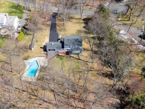 54 Robin Glen Road Watchung NJ 07069