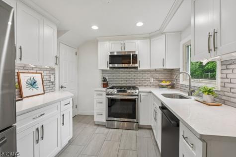 93 South Prospect Street Verona NJ 07044