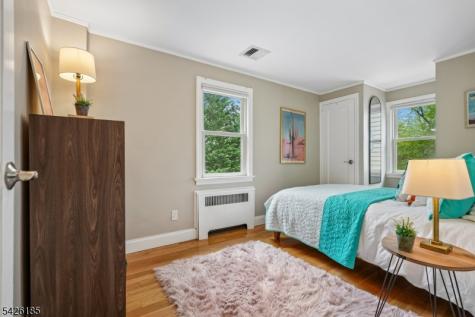 93 South Prospect Street Verona NJ 07044