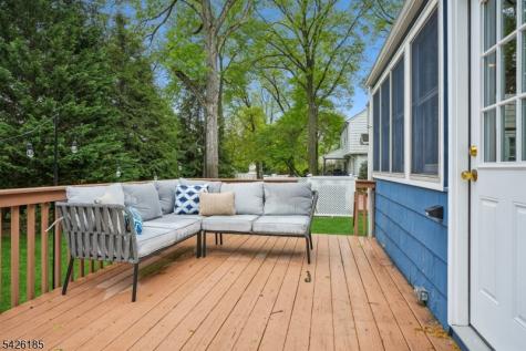 93 South Prospect Street Verona NJ 07044
