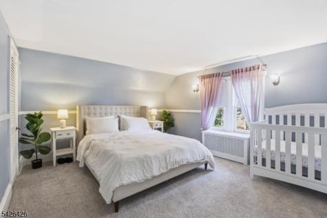 454 S Maple Avenue Glen Rock NJ 07452