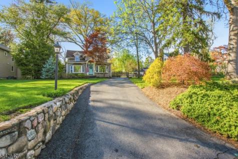 454 S Maple Avenue Glen Rock NJ 07452