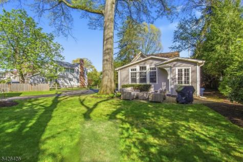 454 S Maple Avenue Glen Rock NJ 07452