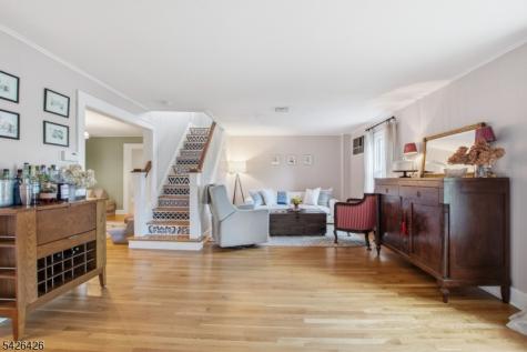 454 S Maple Avenue Glen Rock NJ 07452