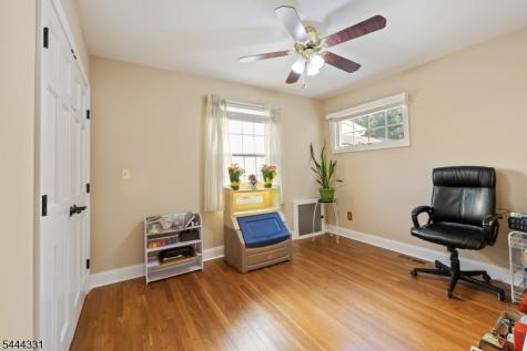 99 Lynwood Road Verona NJ 07044