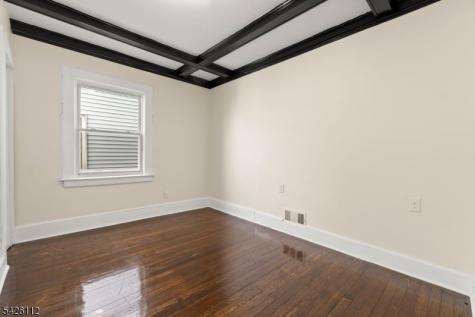 162 Columbia Avenue Newark NJ 07106