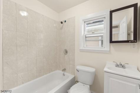 162 Columbia Avenue Newark NJ 07106