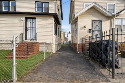 162 Columbia Avenue Newark NJ 07106
