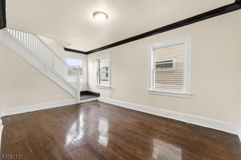 162 Columbia Avenue Newark NJ 07106