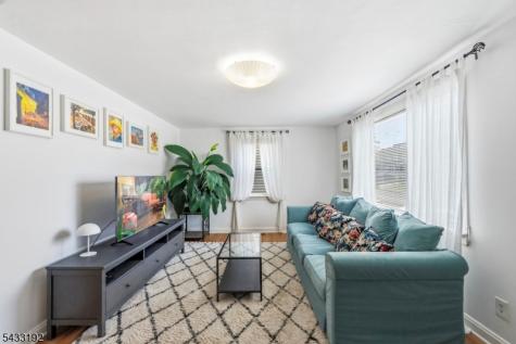 128 Livingston Road Linden NJ 07036