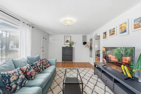 128 Livingston Road Linden NJ 07036