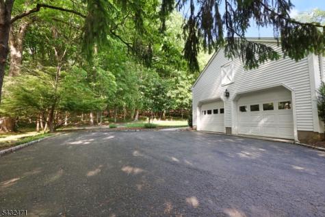 7 Pontiac Drive Wayne NJ 07470