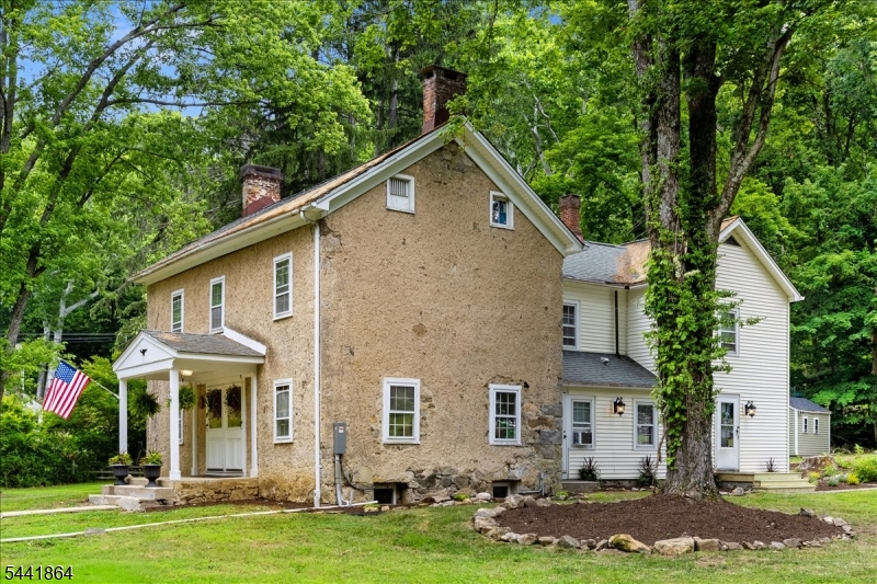 161 Musconetcong River Road Lebanon NJ 07882