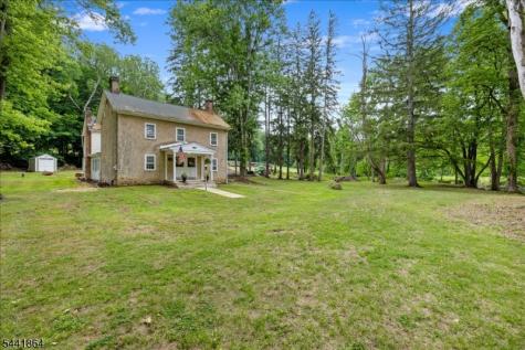 161 Musconetcong River Road Lebanon NJ 07882