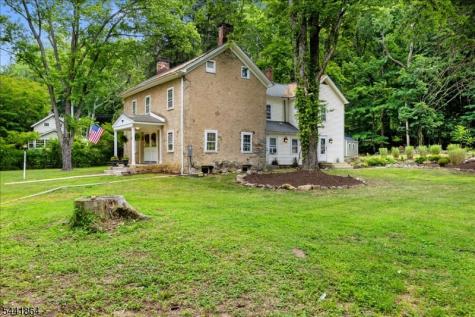 161 Musconetcong River Road Lebanon NJ 07882