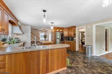 161 Musconetcong River Road Lebanon NJ 07882