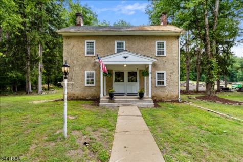 161 Musconetcong River Road Lebanon NJ 07882