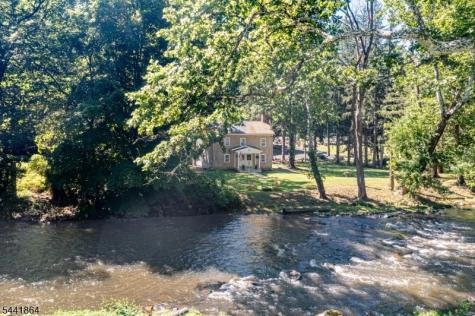 161 Musconetcong River Road Lebanon NJ 07882
