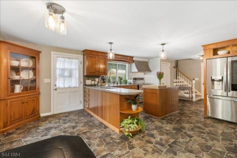 161 Musconetcong River Road Lebanon NJ 07882