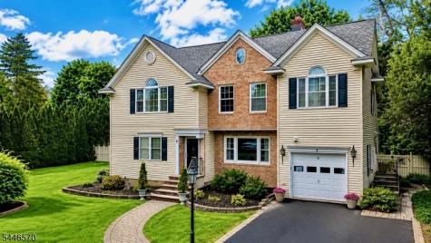 6 Wilrue Parkway Pequannock NJ 07444