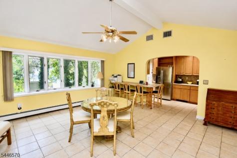 6 Wilrue Parkway Pequannock NJ 07444