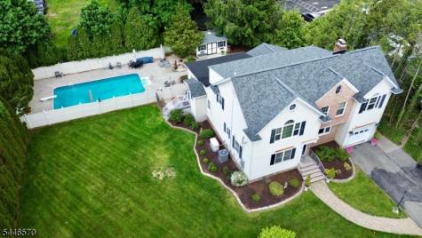 6 Wilrue Parkway Pequannock NJ 07444