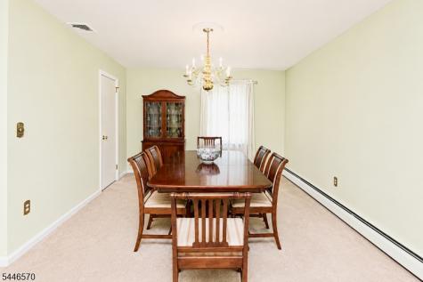 6 Wilrue Parkway Pequannock NJ 07444
