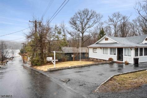4 Dead End Road Rockaway NJ 07435