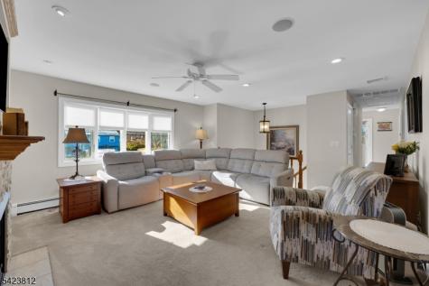 20 Meadow Lane Mansfield NJ 07840