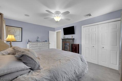 20 Meadow Lane Mansfield NJ 07840