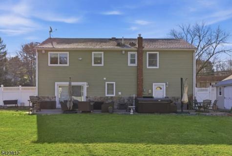 20 Meadow Lane Mansfield NJ 07840