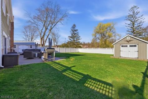 20 Meadow Lane Mansfield NJ 07840