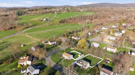 20 Meadow Lane Mansfield NJ 07840