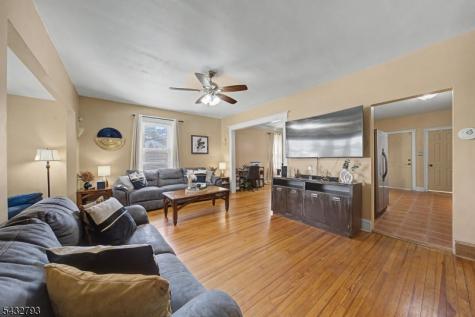 101 Chamberlain Avenue Paterson NJ 07502
