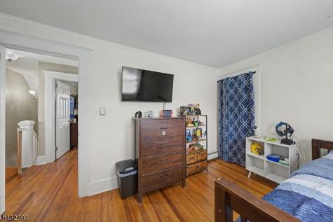 101 Chamberlain Avenue Paterson NJ 07502