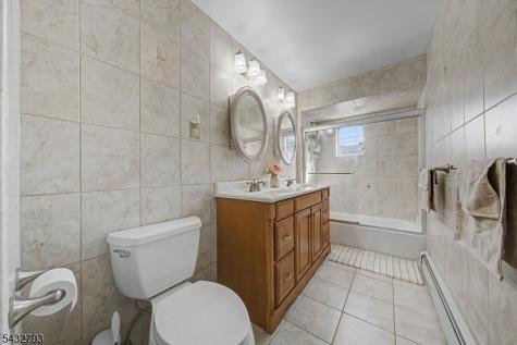 101 Chamberlain Avenue Paterson NJ 07502