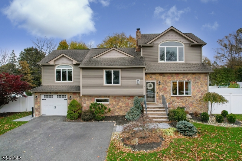 9 Haddon Road, Wayne Twp. NJ Real Estate Listing MLS 3874561