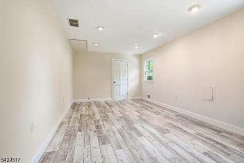 710 Viscount Drive Toms River Township NJ 08753
