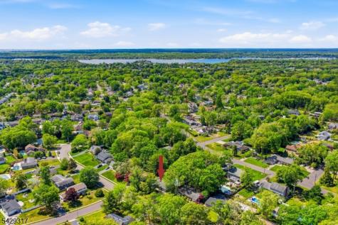 710 Viscount Drive Toms River Township NJ 08753