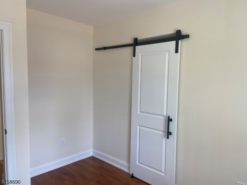 6 Melrose Avenue East Orange NJ 07018