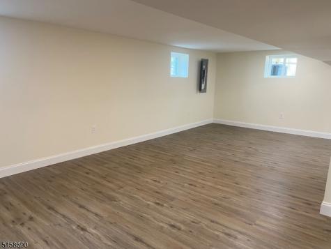 6 Melrose Avenue East Orange NJ 07018
