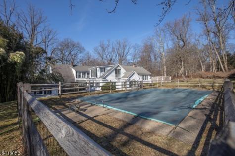 131 Post Kunhardt Road Bernardsville NJ 07924
