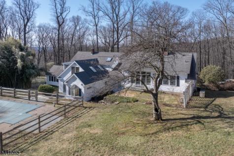 131 Post Kunhardt Road Bernardsville NJ 07924
