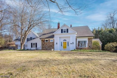 131 Post Kunhardt Road Bernardsville NJ 07924