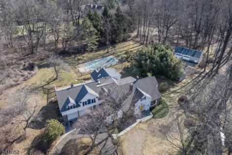 131 Post Kunhardt Road Bernardsville NJ 07924