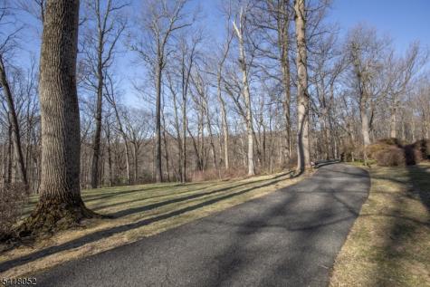 131 Post Kunhardt Road Bernardsville NJ 07924
