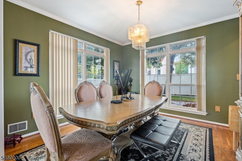 40 Champlain Way Franklin NJ 08823