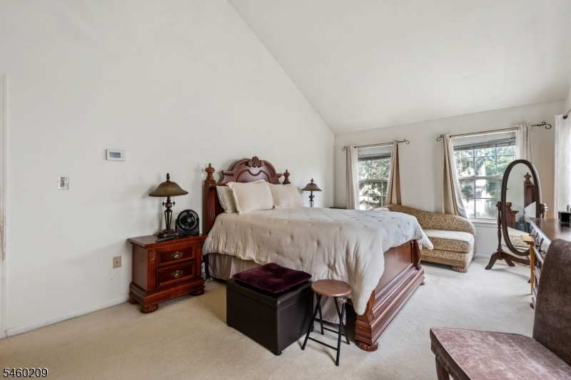 40 Champlain Way Franklin NJ 08823
