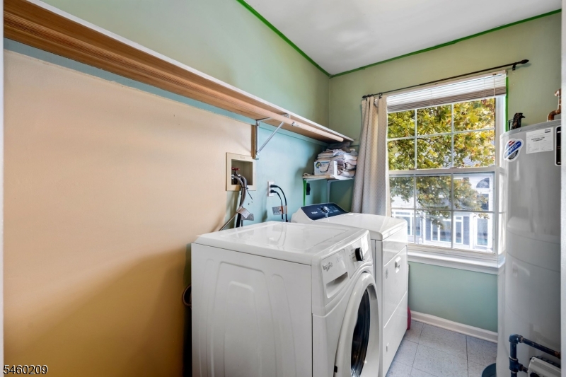 40 Champlain Way Franklin NJ 08823
