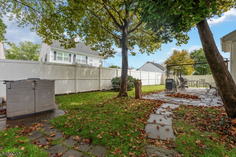 40 Champlain Way Franklin NJ 08823